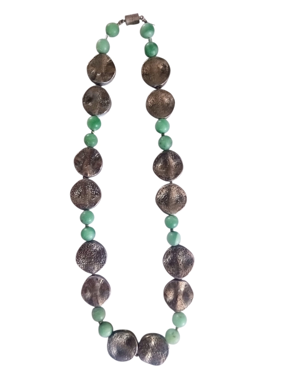 3/$20 Beaded Necklace Green Beads Textured Silver-Tone Discs Magnetic Clasp